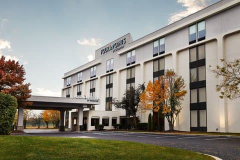 Four Points by Sheraton Chicago Westchester/Oak Brook, Hotel in Oak Brook