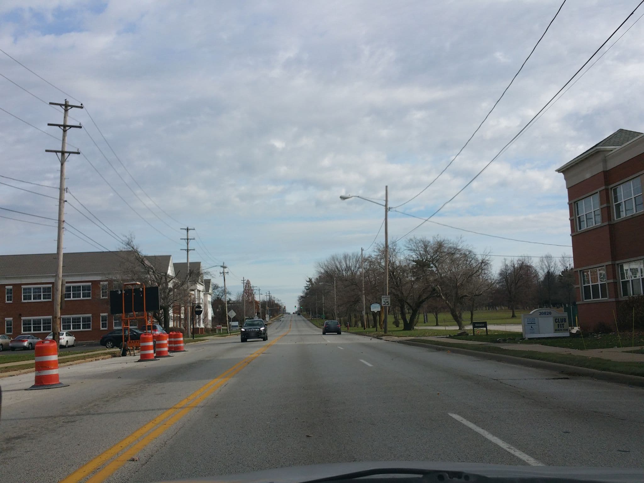 Street view near Anastafe Appartment Complex, Shaker Heights — © noliver (CC BY-SA · Mapillary)