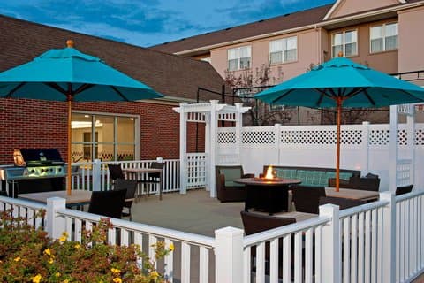 Residence Inn Lansing West, Hotel in Waverly