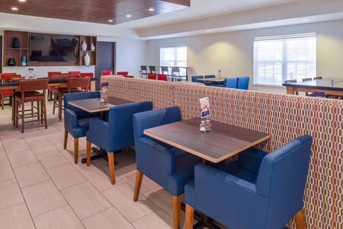 Holiday Inn Express & Suites Southfield, Hotel in Southfield
