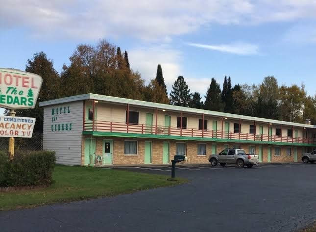 Cedars Motel, Motel in Ironwood