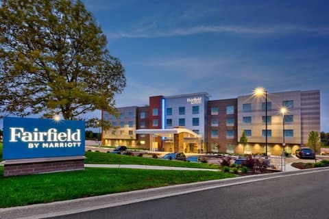 Fairfield Inn & Suites Grand Rapids North, Hotel in Comstock Park