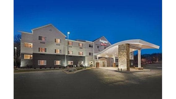 Fairfield Inn by Marriott Warren Niles, Hotel in Bolindale