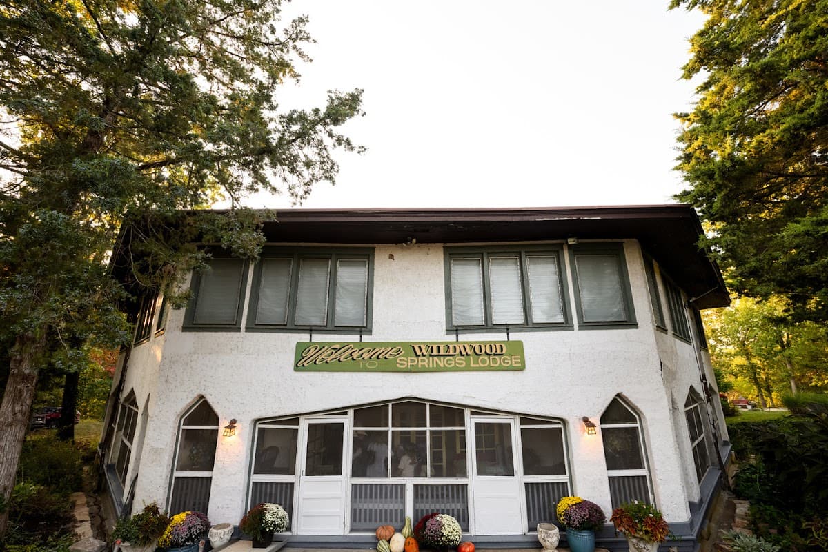 Wildwood Springs Resort, Resort in Steelville