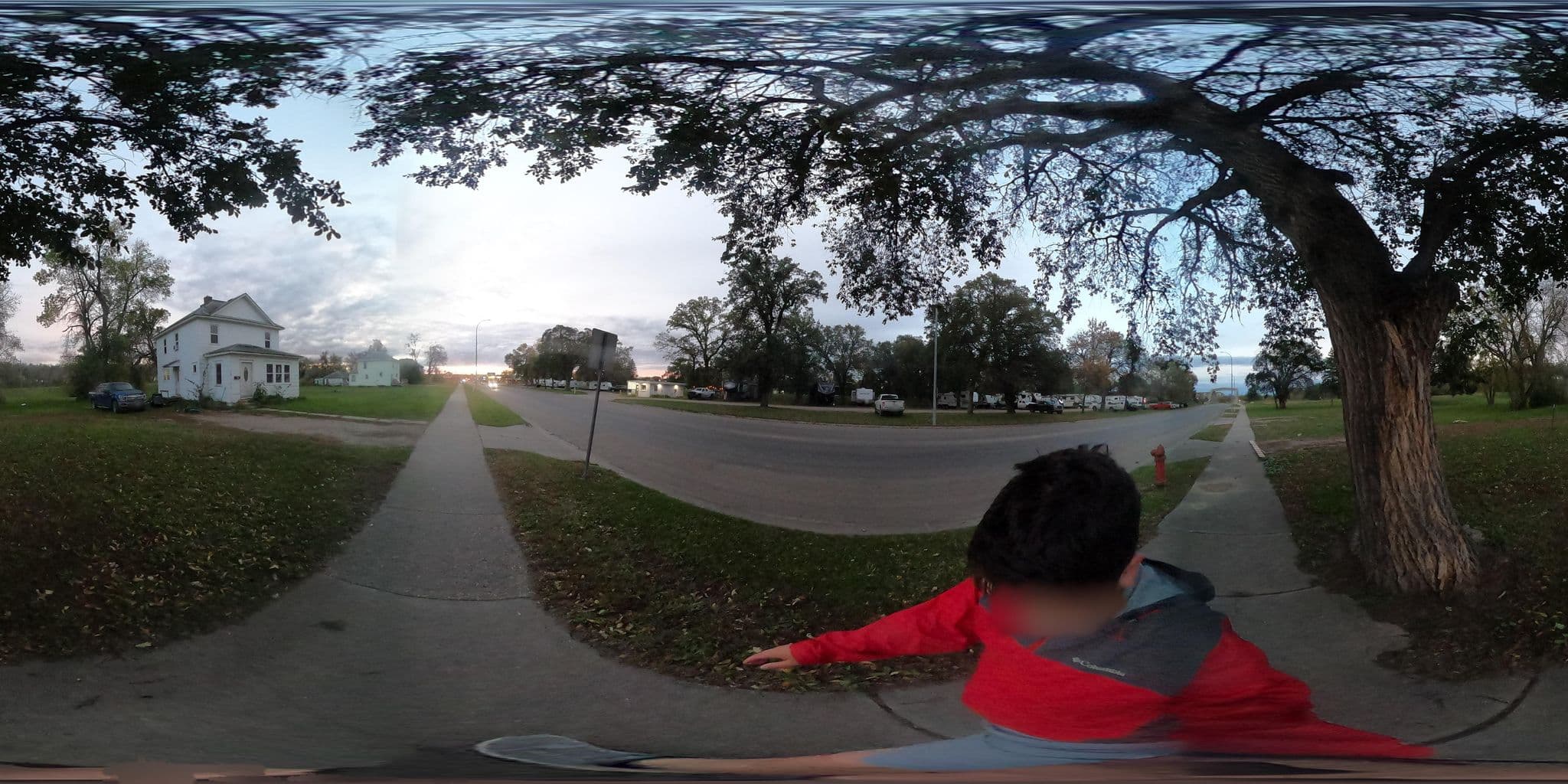 Street view near Valley City RV Park, Valley City — © hereitgoes (CC BY-SA · Mapillary)