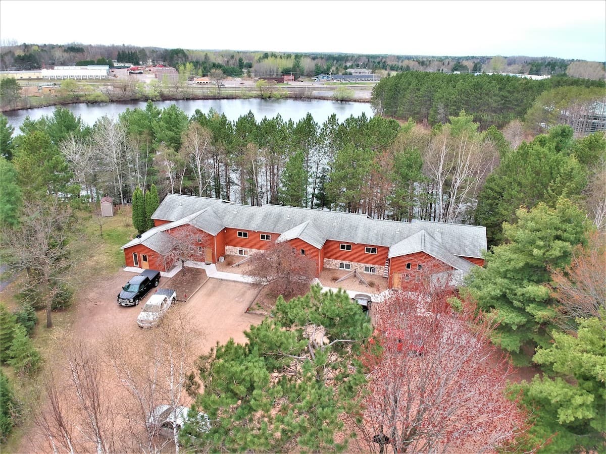Red Pines Resort & Suites, Hotel in Phillips