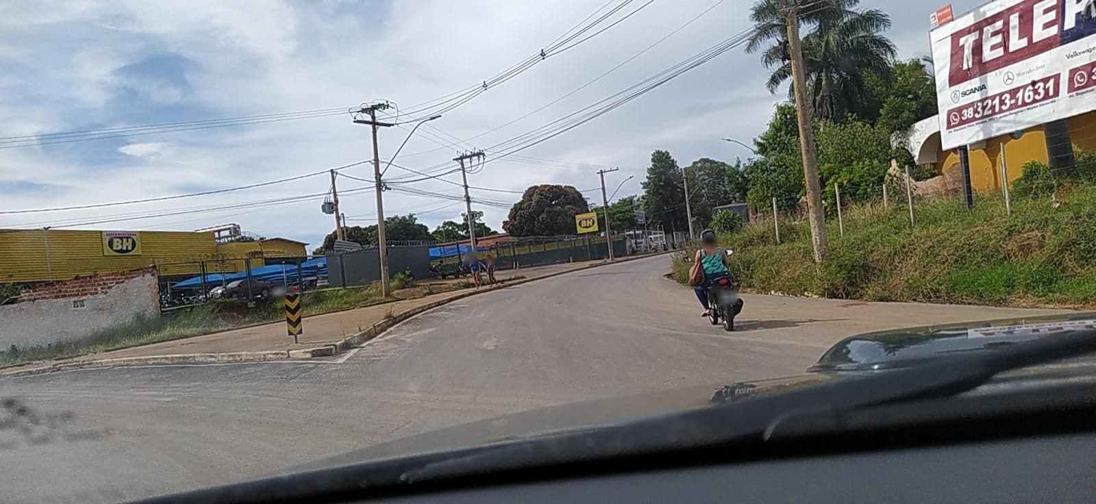 Street view near Motel SonoTur, Montes Claros — © josevaldos950 (CC BY-SA · Mapillary)