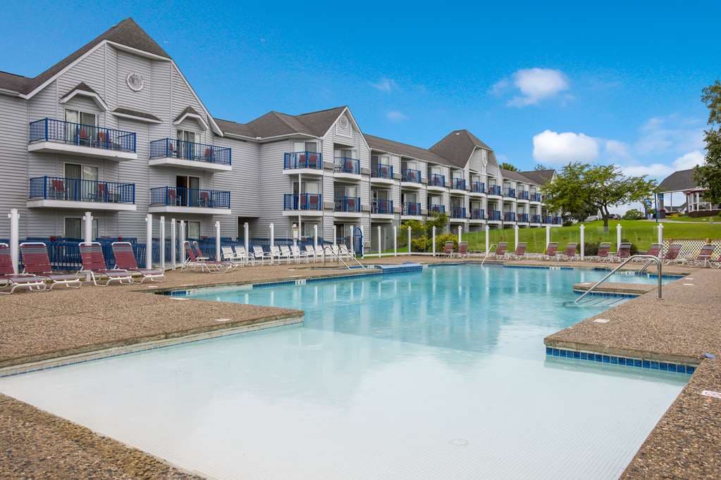 Best Western Harbour Pointe Lakefront, Hotel in Saint Ignace