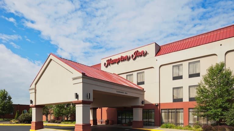 Hampton Inn Youngstown-North, Hotel in Girard