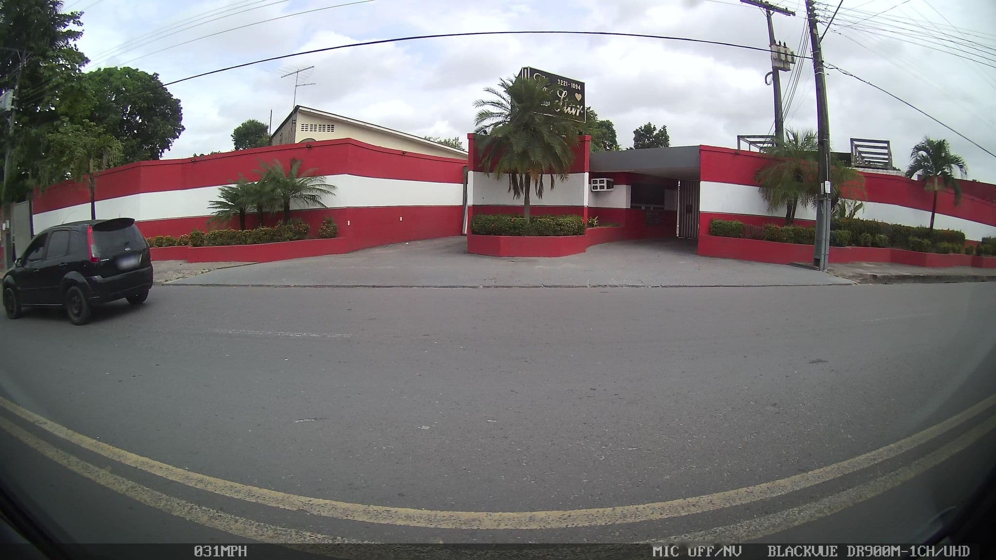Street view near Love Star Pousada, Manaus — © kaart_1 (CC BY-SA · Mapillary)