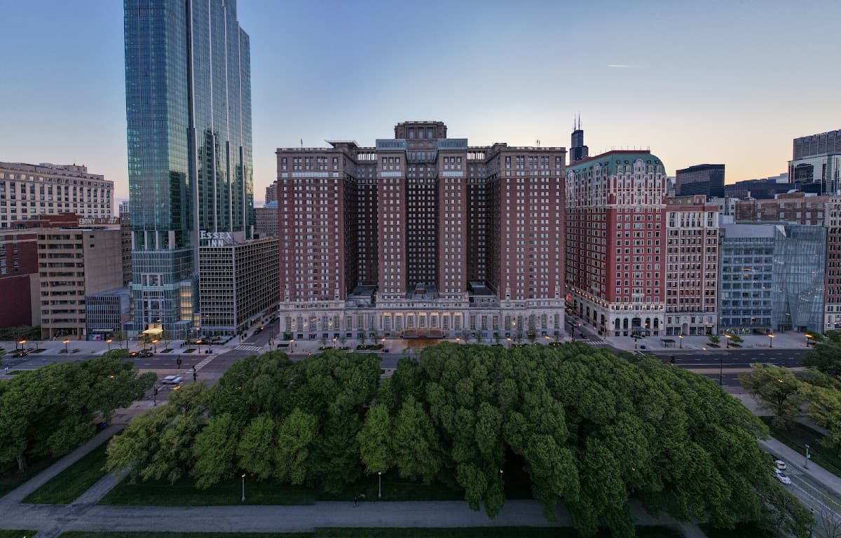 Chicago Hilton & Towers, Hotel in Chicago Loop
