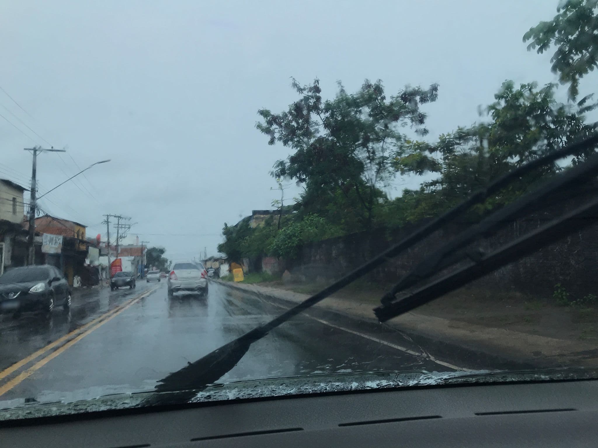 Street view near Pousada Edén, Manaus — © misstaylorx (CC BY-SA · Mapillary)