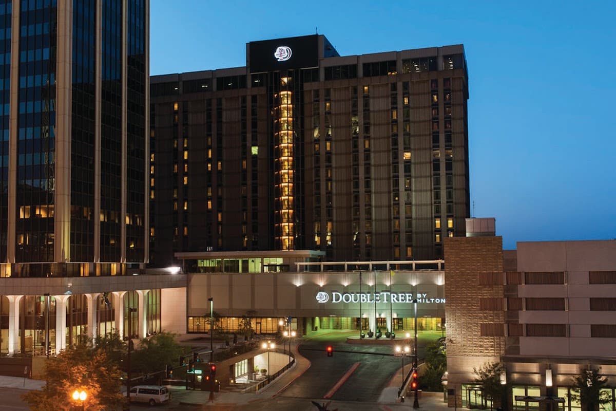 DoubleTree by Hilton Hotel Omaha Downtown, Hotel in Omaha