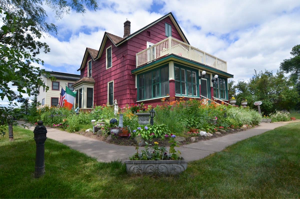 Cover Park Manor Bed & Breakfast, Hotel in Oak Park Heights