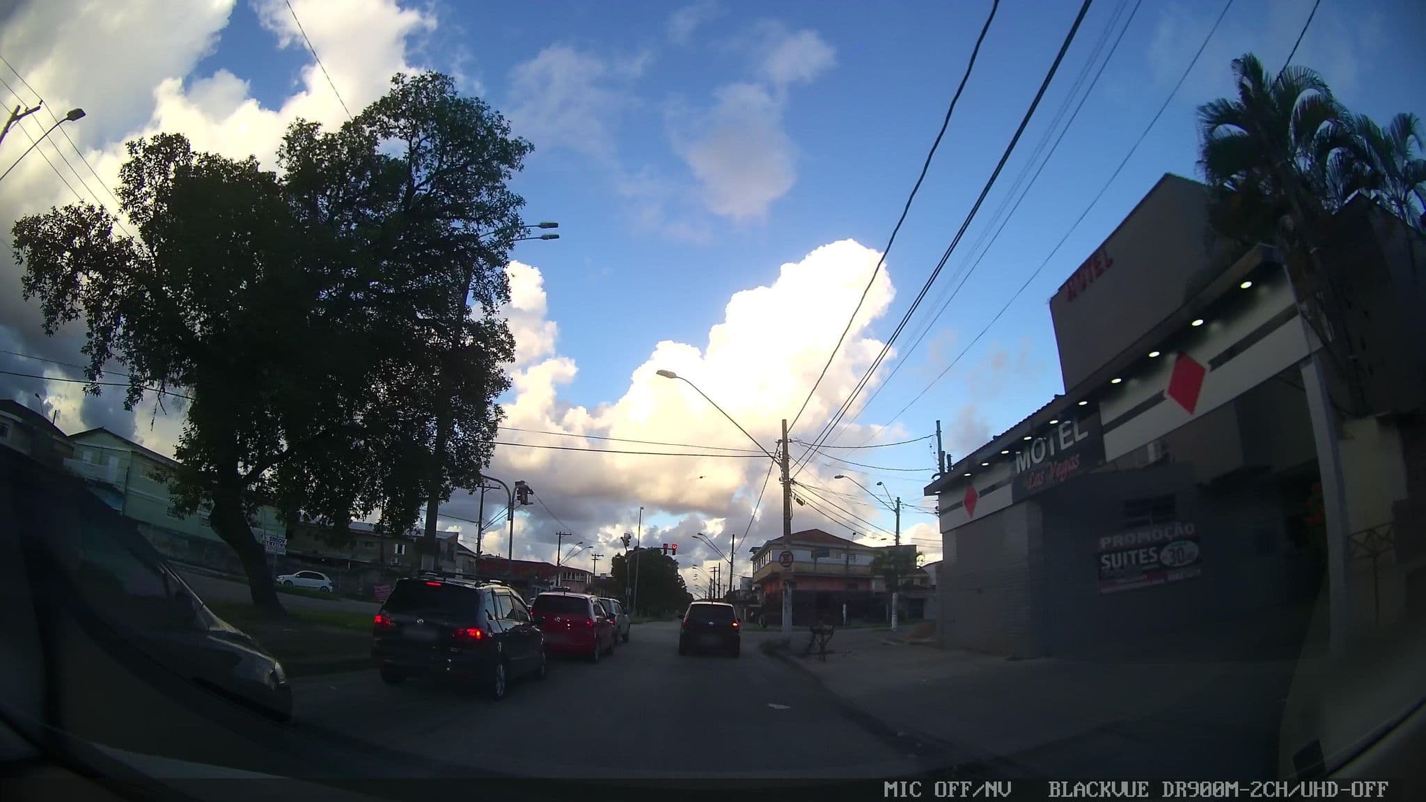 Street view near Motel Las Vegas, São Vicente — © marciosampaio (CC BY-SA · Mapillary)