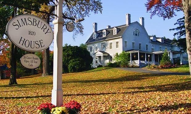 Simsbury 1820 House, Guesthouse in Simsbury Center