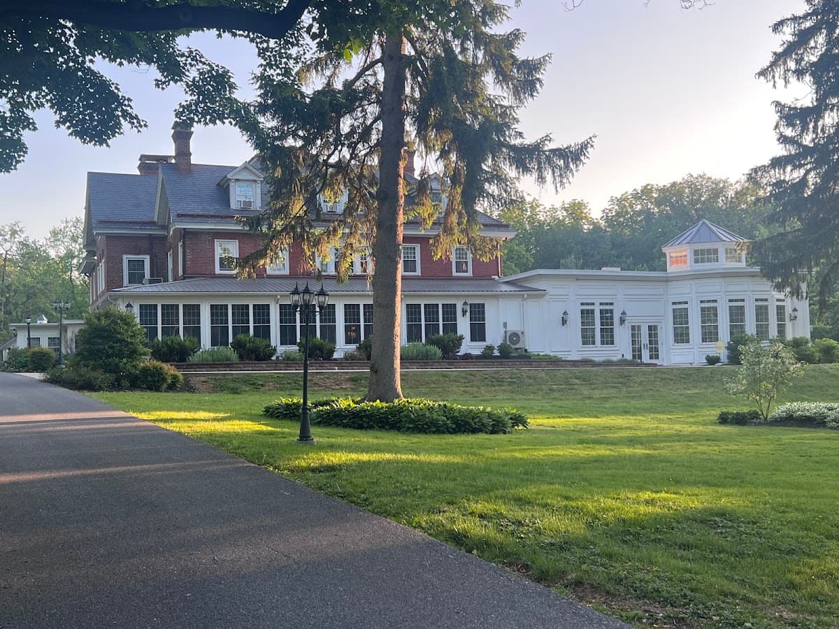 Cameron Estate Inn & Restaurant, Guesthouse in Rheems