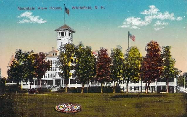 Mountain View Grand Resort & Spa (via Wikimedia Commons, Public domain)