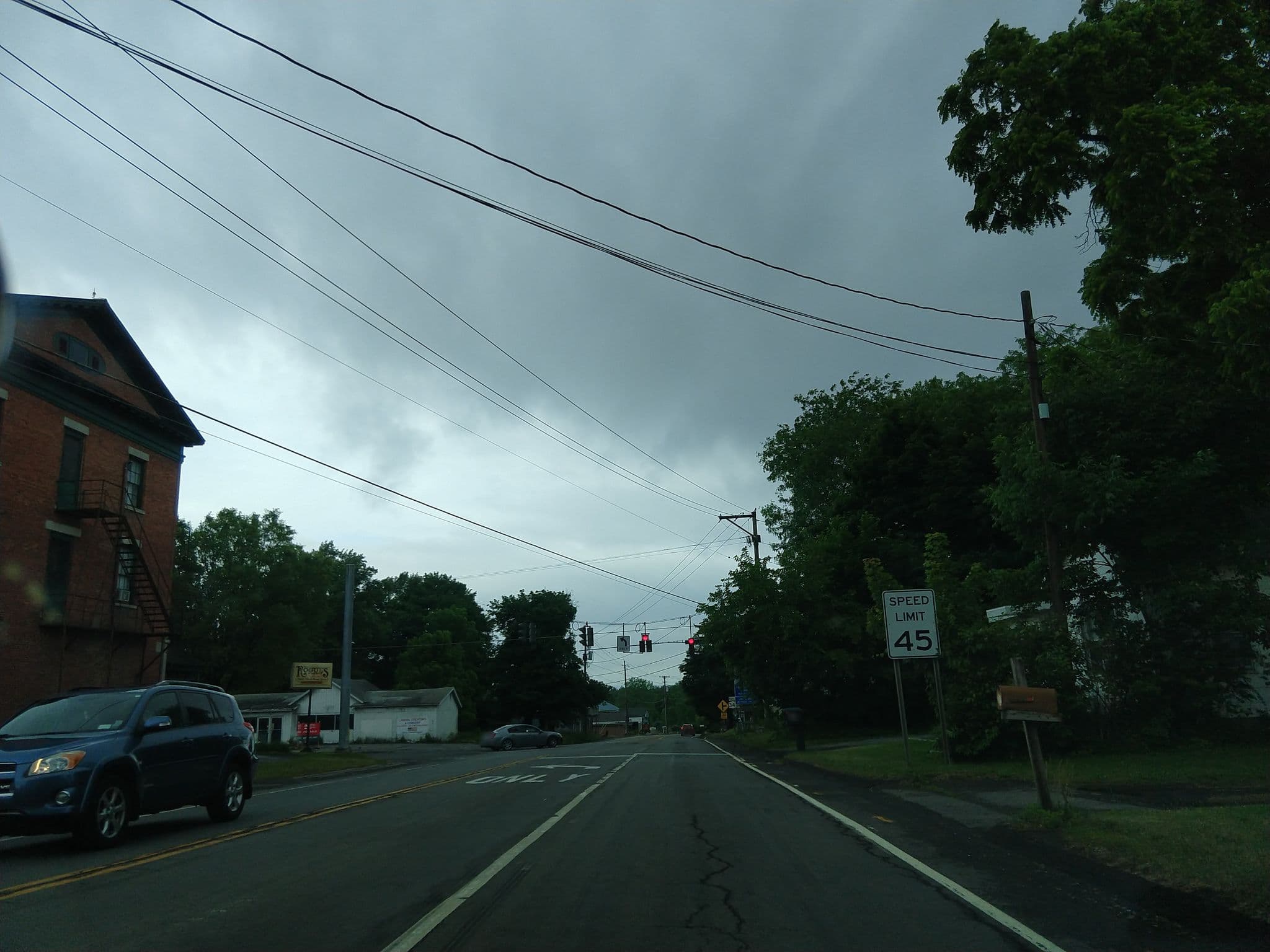 Street view near Rogue's Harbor, Northwest Ithaca — © urkud (CC BY-SA · Mapillary)