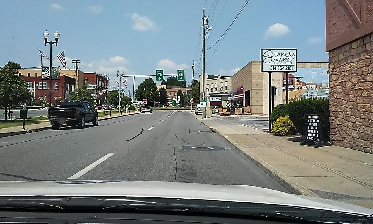 Street view near Gunners, Saint Marys — © aqua02 (CC BY-SA · Mapillary)