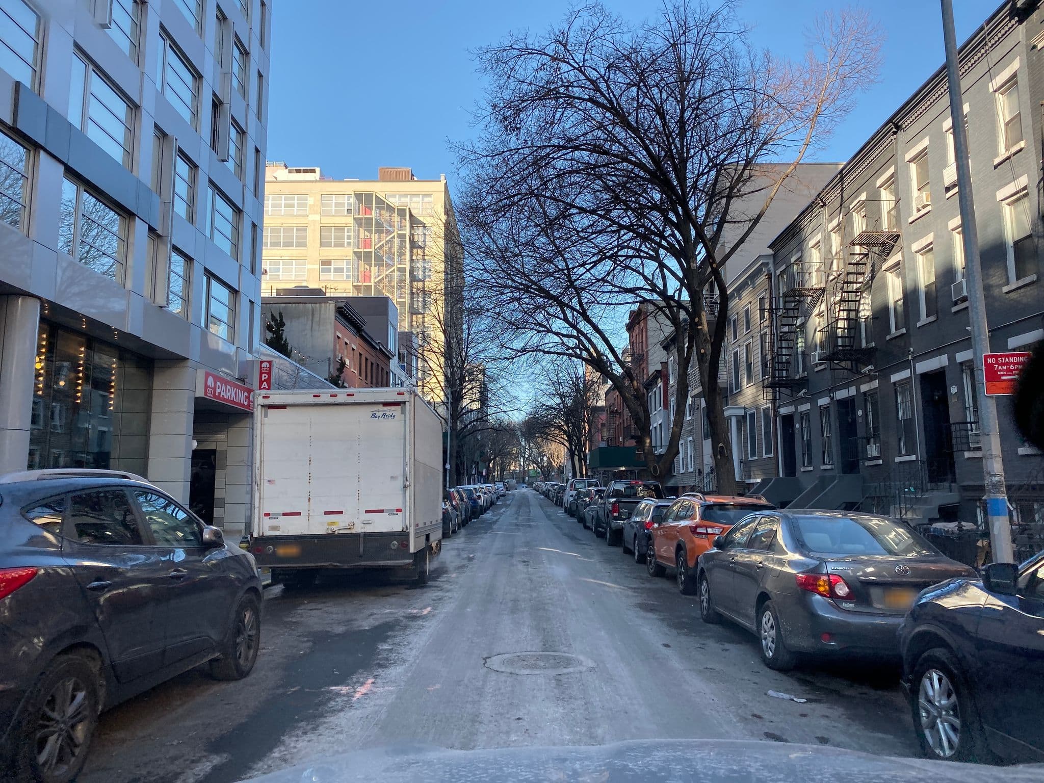 Street view near The Tillary Hotel, Downtown Brooklyn — © smartmaper (CC BY-SA · Mapillary)