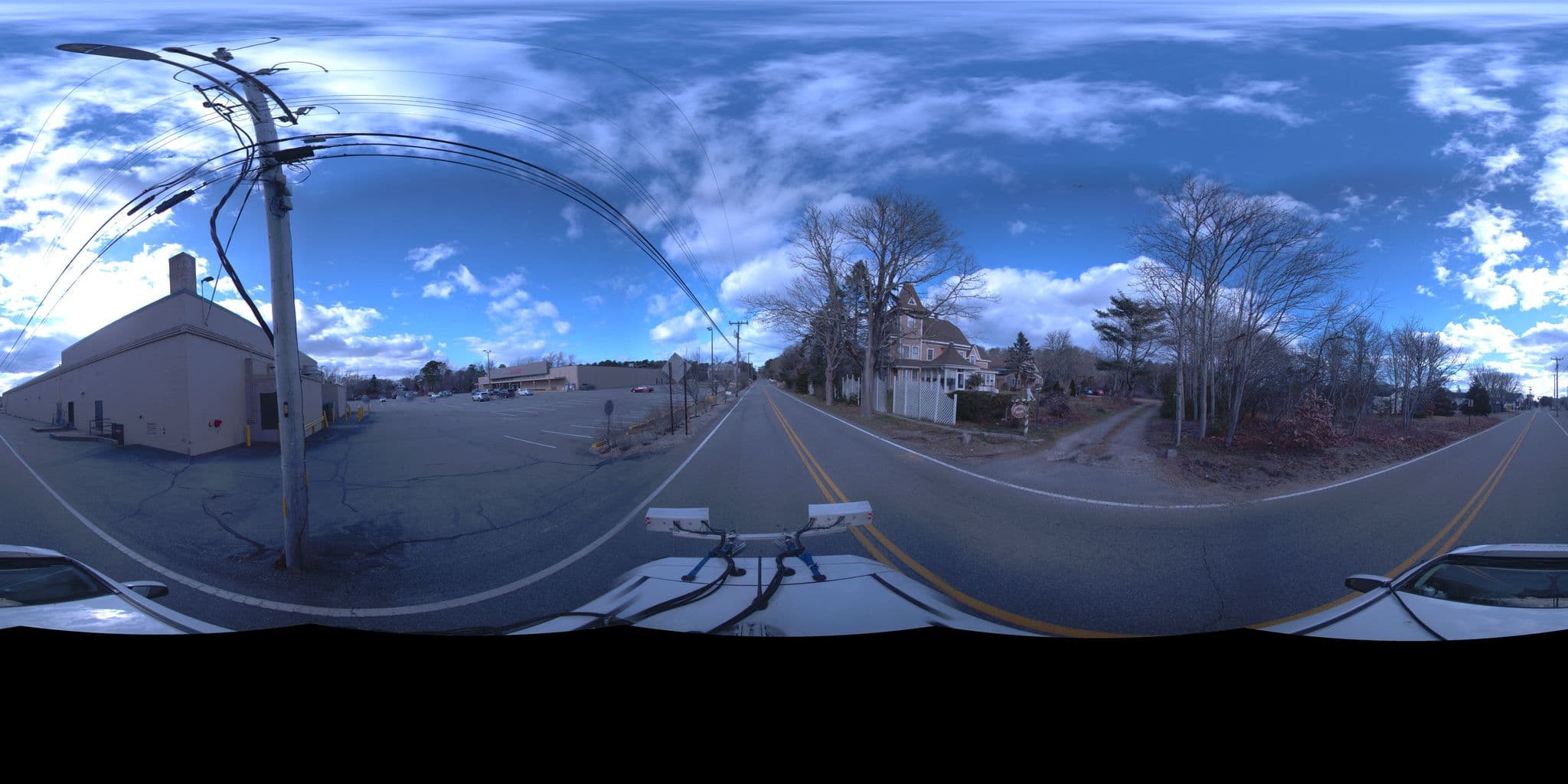Street view near The Gingerbread House, Dennis Port — © msingh (CC BY-SA · Mapillary)