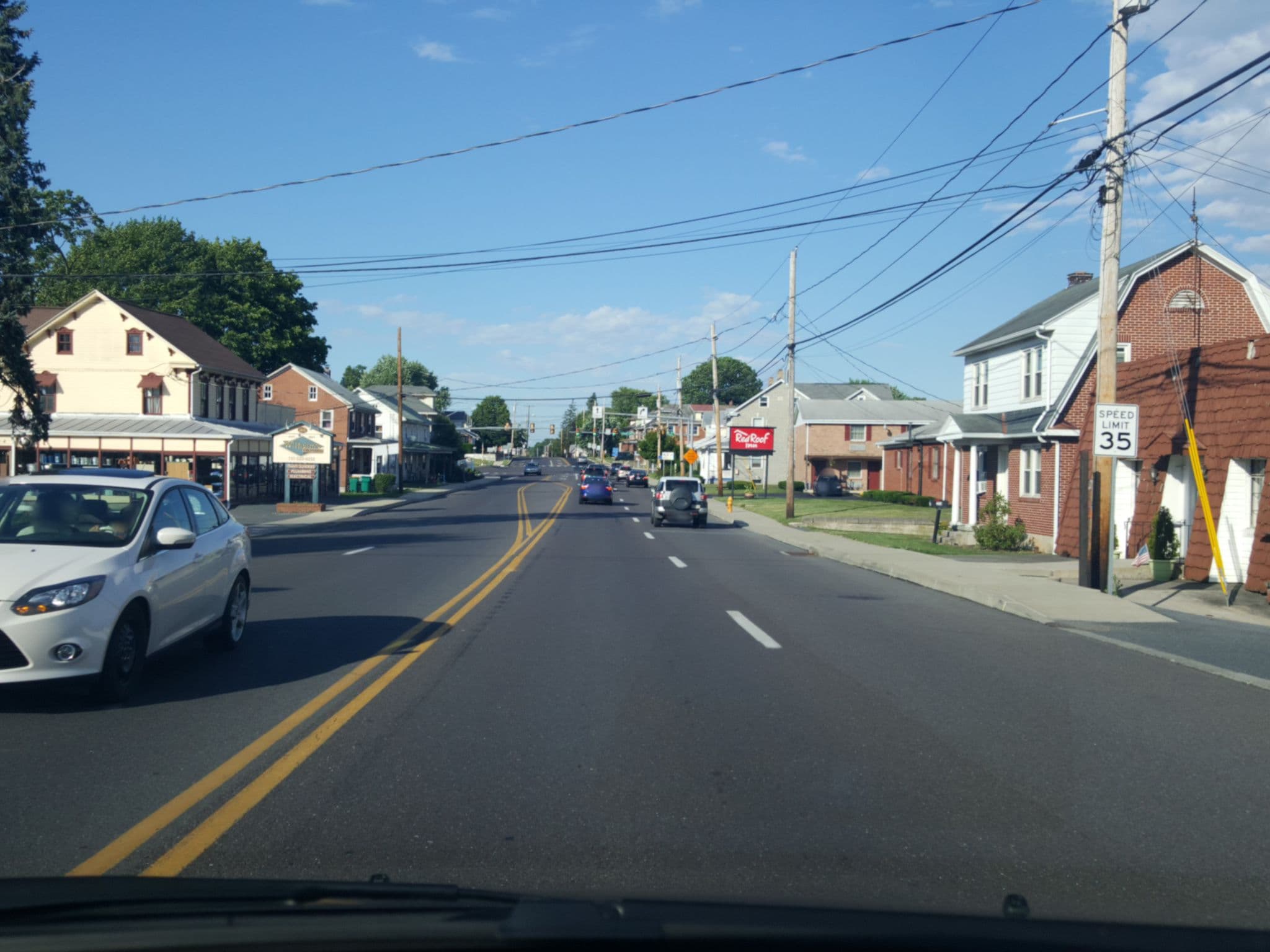 Street view near Rodeway Inn & Suites Hershey, Palmyra — © dgearhart (CC BY-SA · Mapillary)