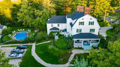 Hampton Terrace Bed and Breakfast Inn, Hotel in Lenox
