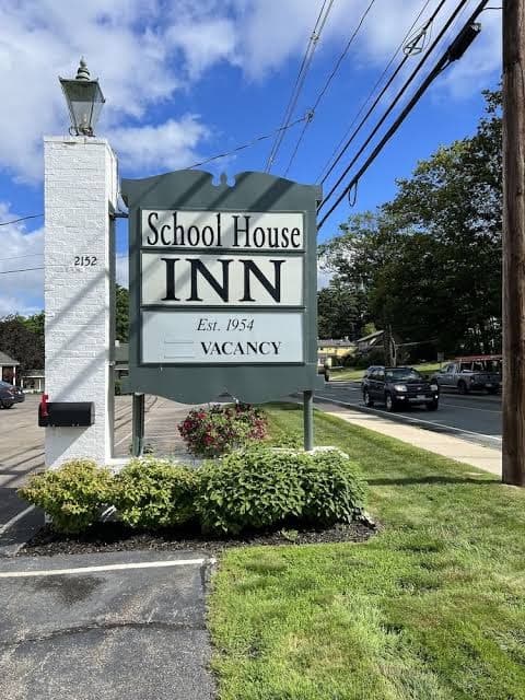 School House Motel, Motel in North Conway