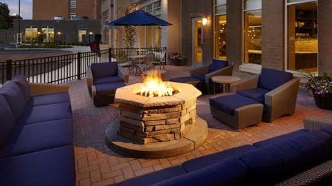 Hyatt House Pittsburgh / Bloomfield / Shadyside, Hotel in Millvale