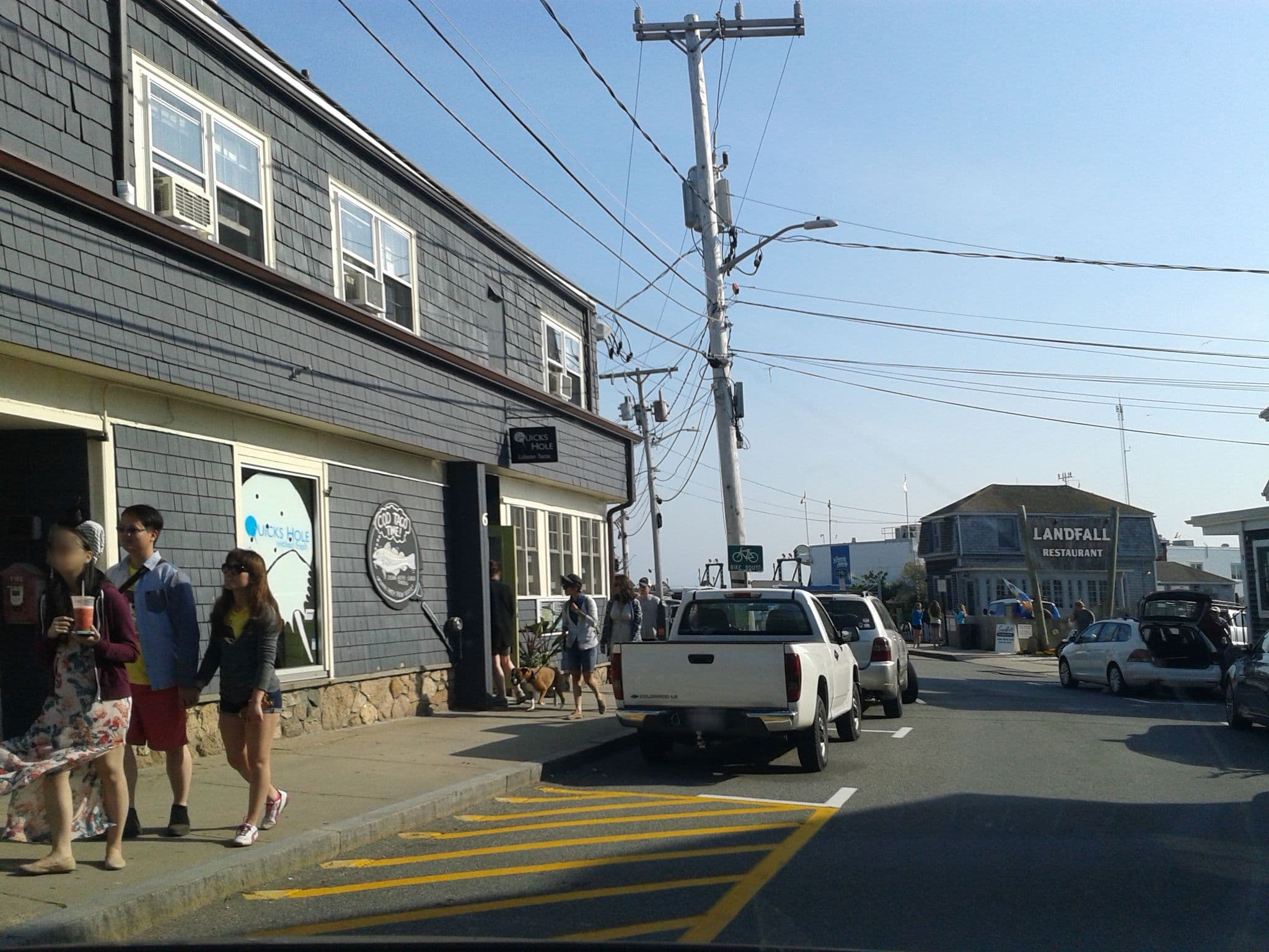Street view near Woods Hole Inn, Teaticket — © thetornado76 (CC BY-SA · Mapillary)