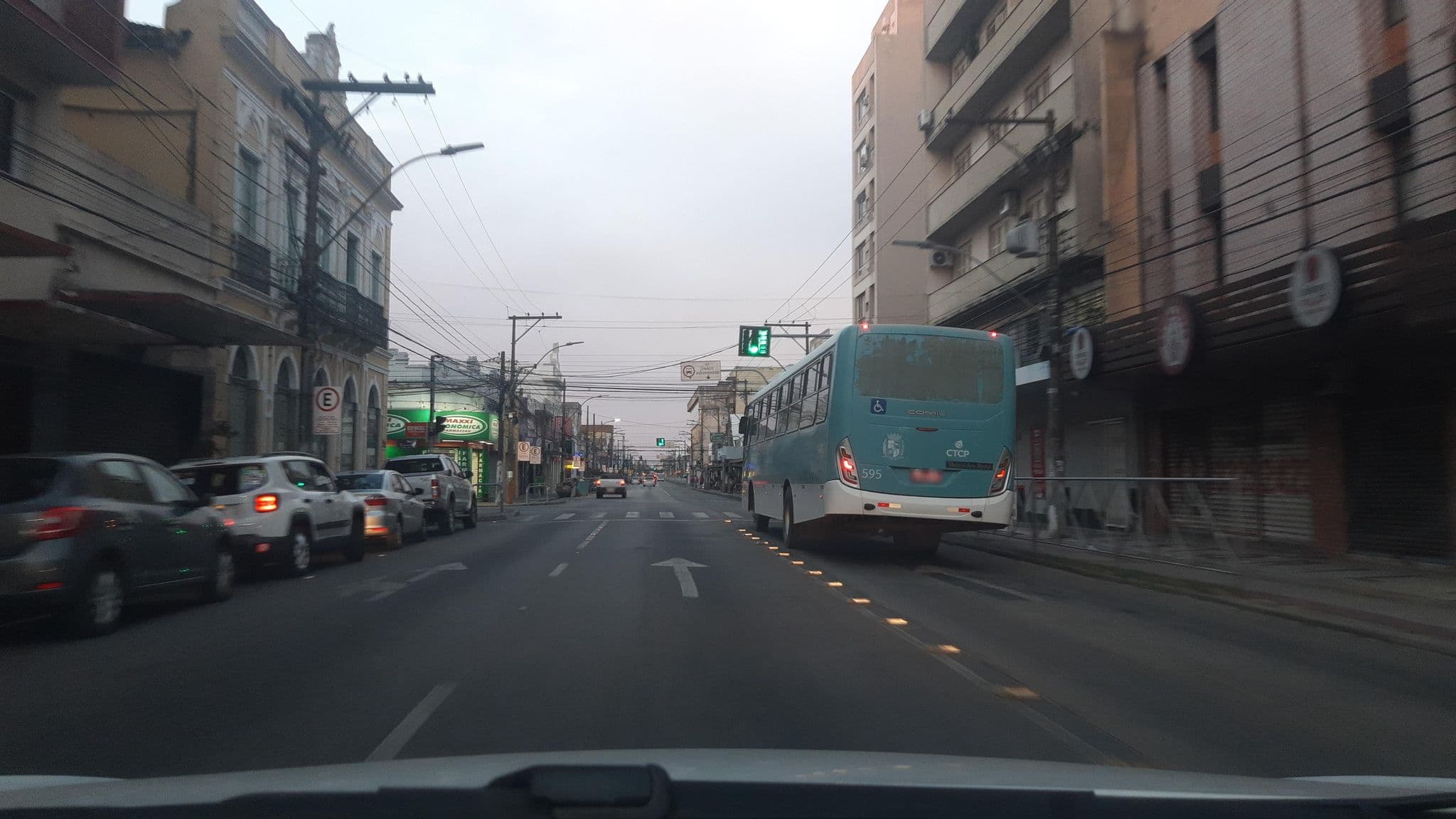 Street view near Hotel Estoril, Pelotas — © Kaart_Local (CC BY-SA · Mapillary)