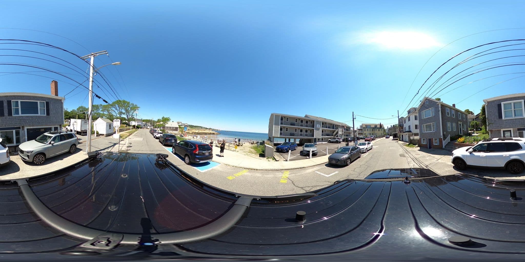 Street view near Eagle House Beachside, Gloucester — © Lanka6359 (CC BY-SA · Mapillary)