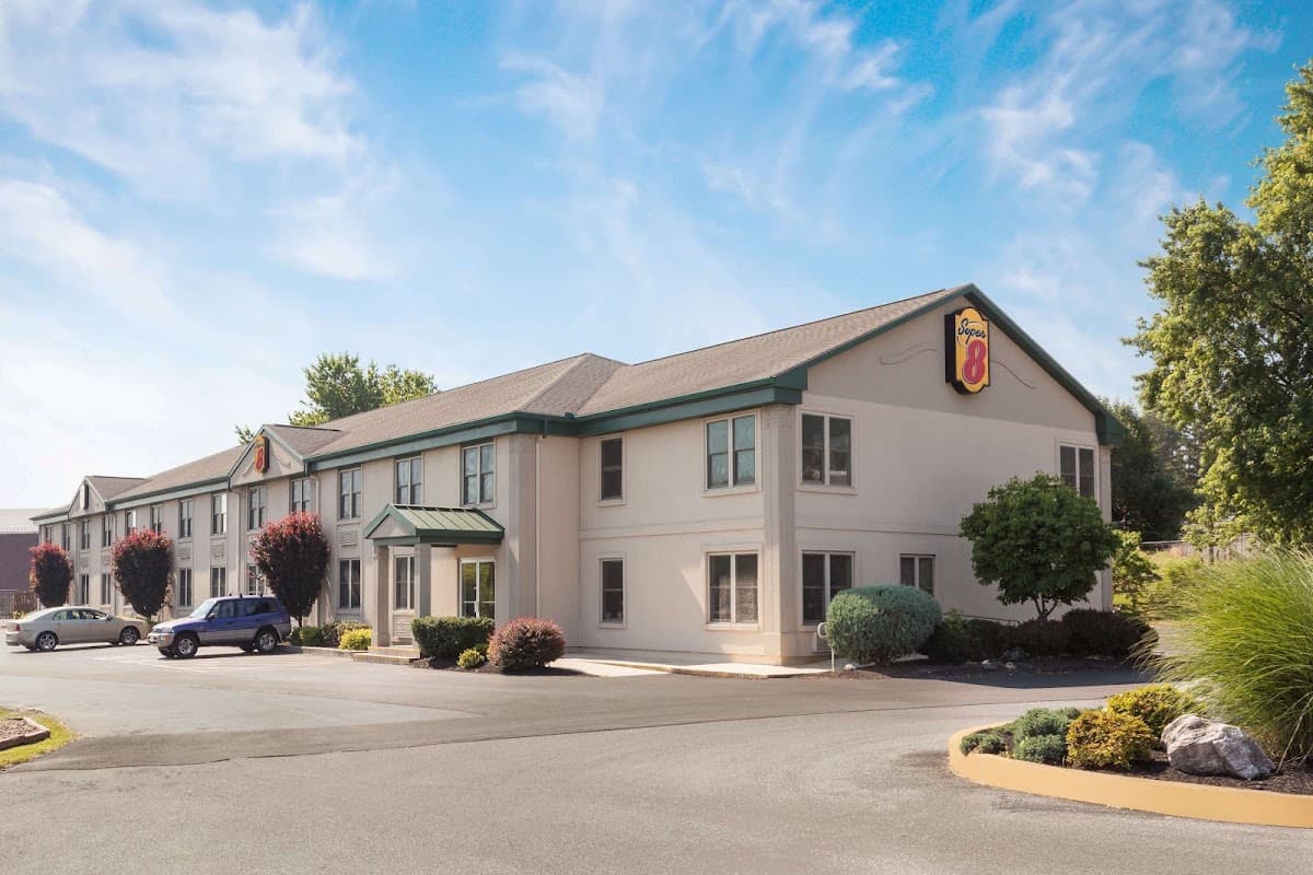 Super 8 Harrisburg Hershey West, Motel in Lawnton