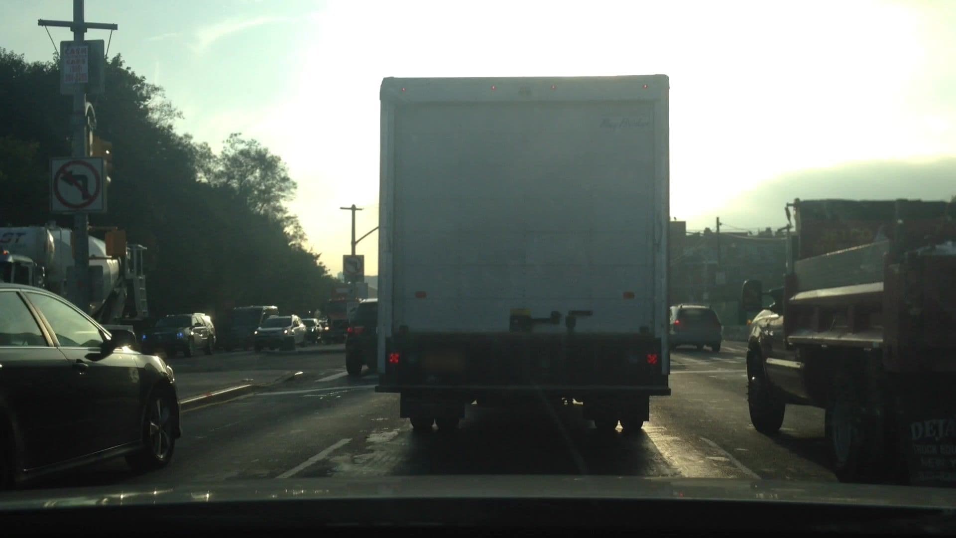 Street view near Astoria Towers, East Elmhurst — © lvl5 (CC BY-SA · Mapillary)
