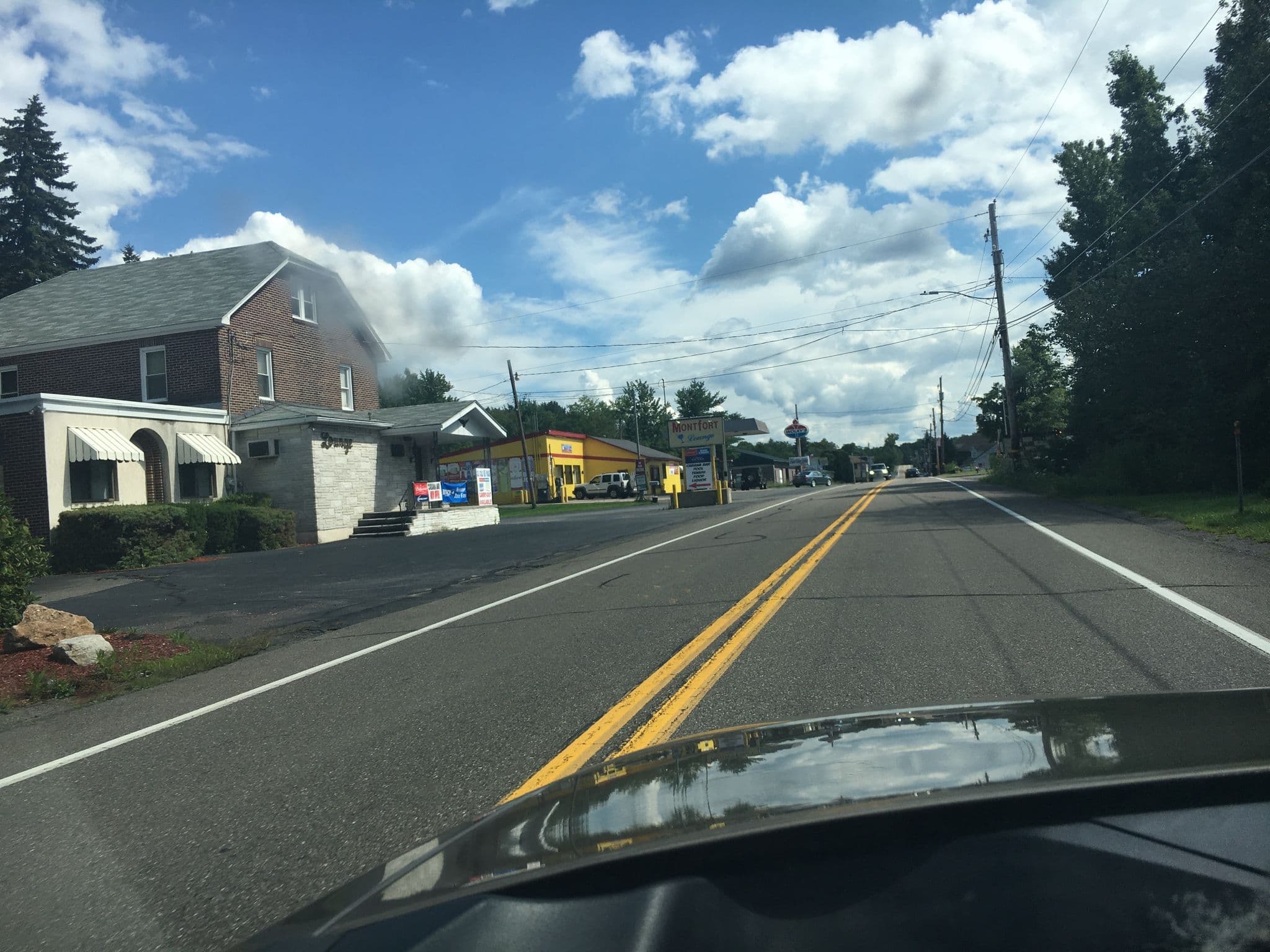 Street view near Montfort Motel, Mahanoy City — © jonwit (CC BY-SA · Mapillary)