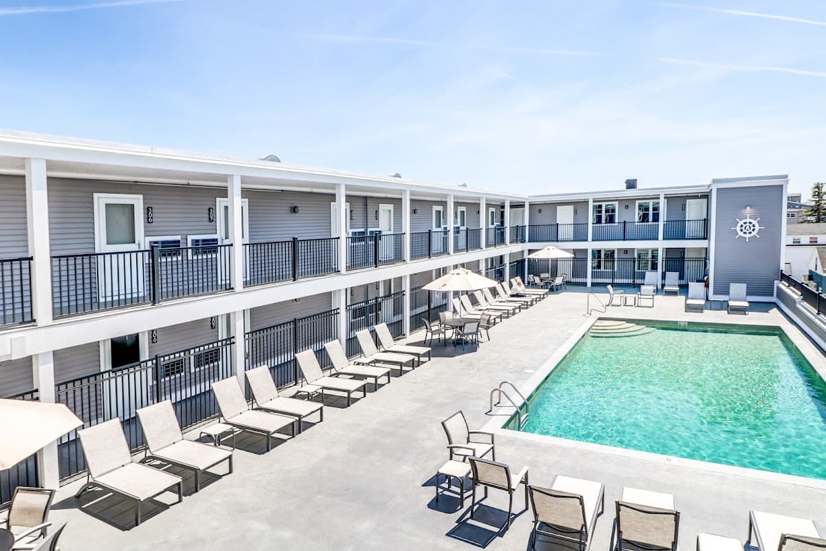 The Atlantic Oceanfront Hotel, Hotel in Wells Beach Station