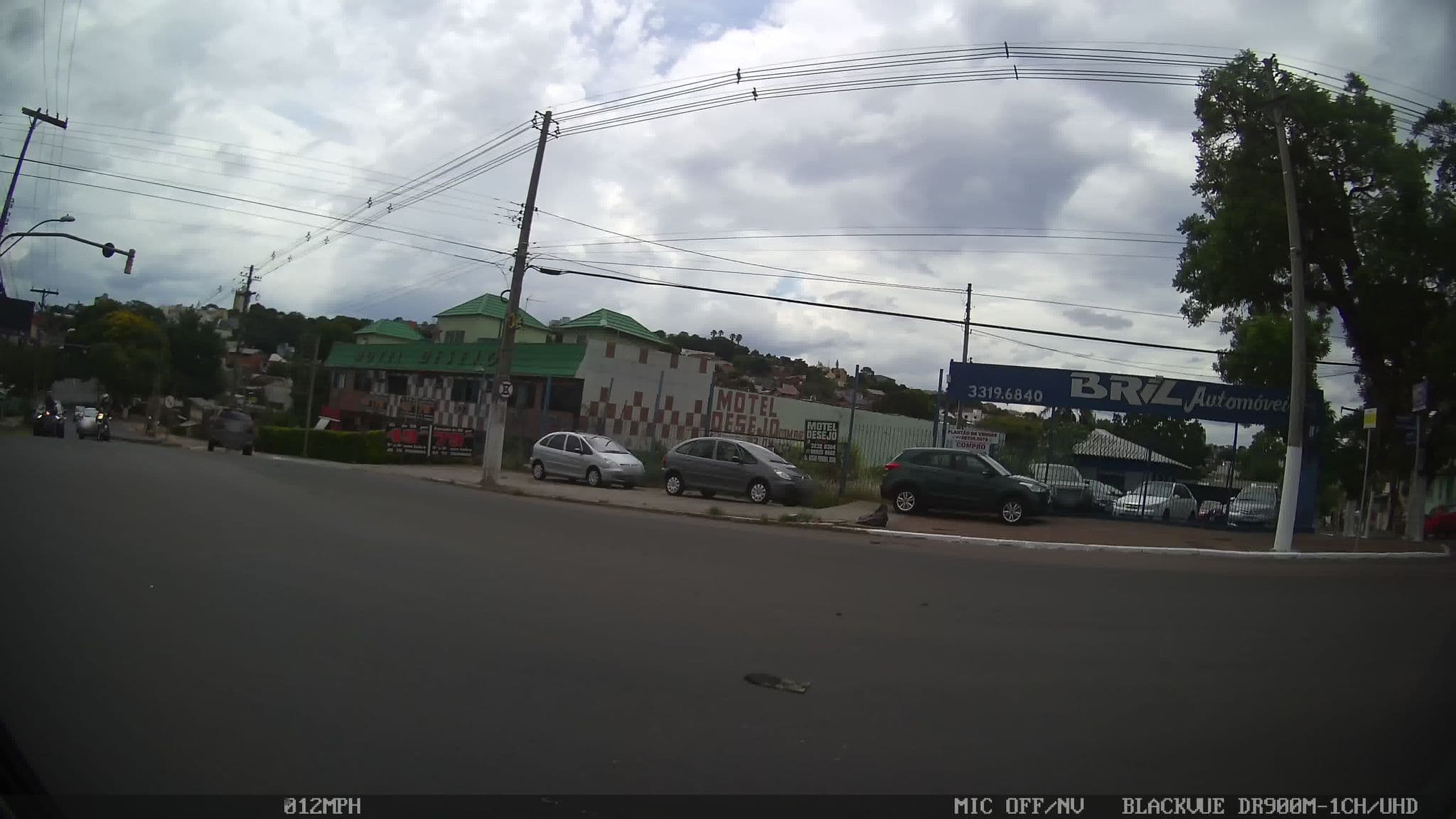 Street view near Motel Desejo, Porto Alegre — © kaart_1 (CC BY-SA · Mapillary)