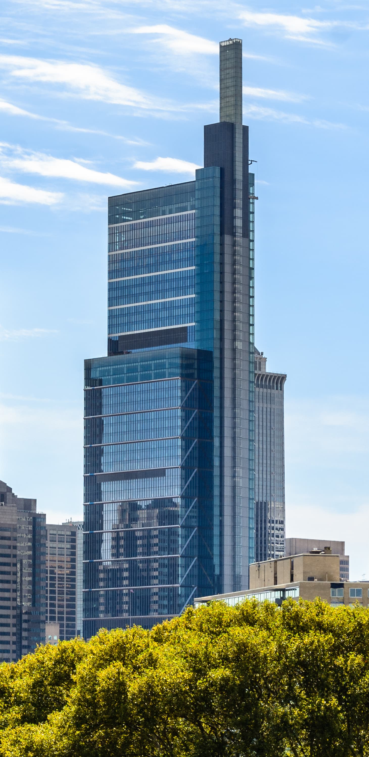 Four Seasons Hotel Philadelphia at Comcast Center (via Wikimedia Commons, CC BY-SA 2.0)