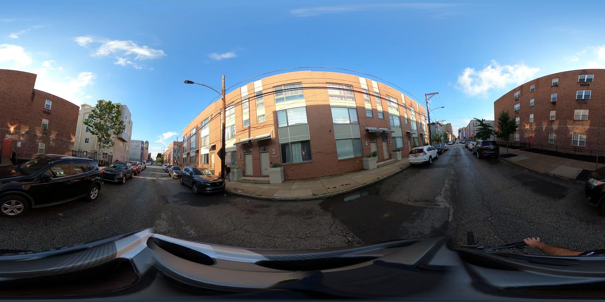 Street view near Henry, Poplar — © fmvaldezg84 (CC BY-SA · Mapillary)