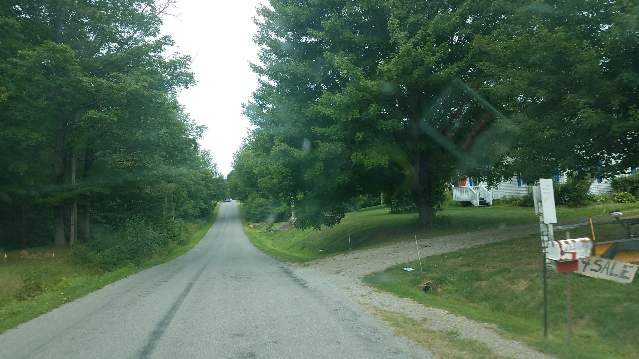 Street view near The Lake House, Conneaut — © jbthemilker (CC BY-SA · Mapillary)