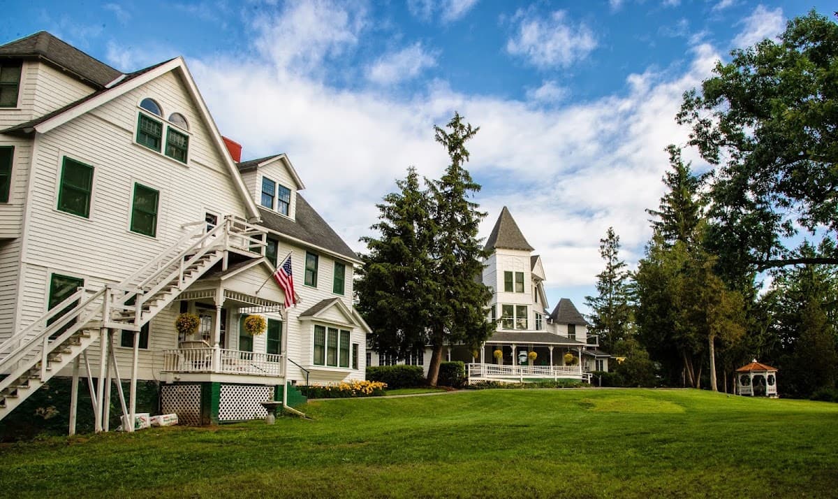 Anne's Washington Inn, Hotel in Saratoga Springs