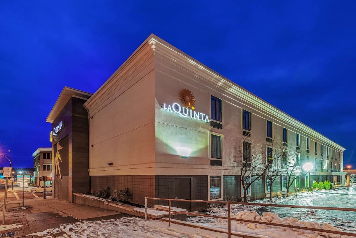 La Quinta Inn & Suites Jamestown, Hotel in Jamestown