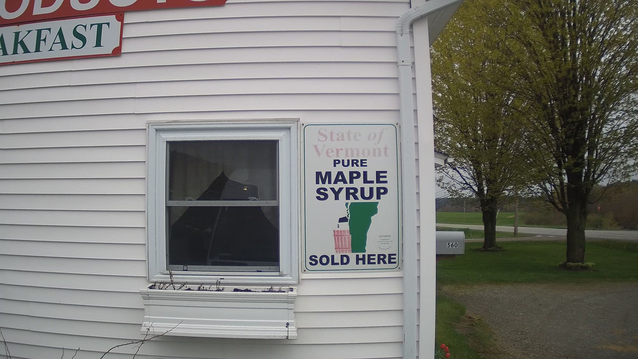 Street view near Couture's Maple Shop/B & B, Richford — © rps333 (CC BY-SA · Mapillary)