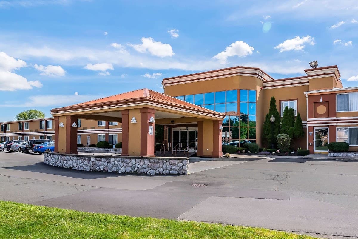 Quality Inn & Suites Albany Airport, Hotel in Latham