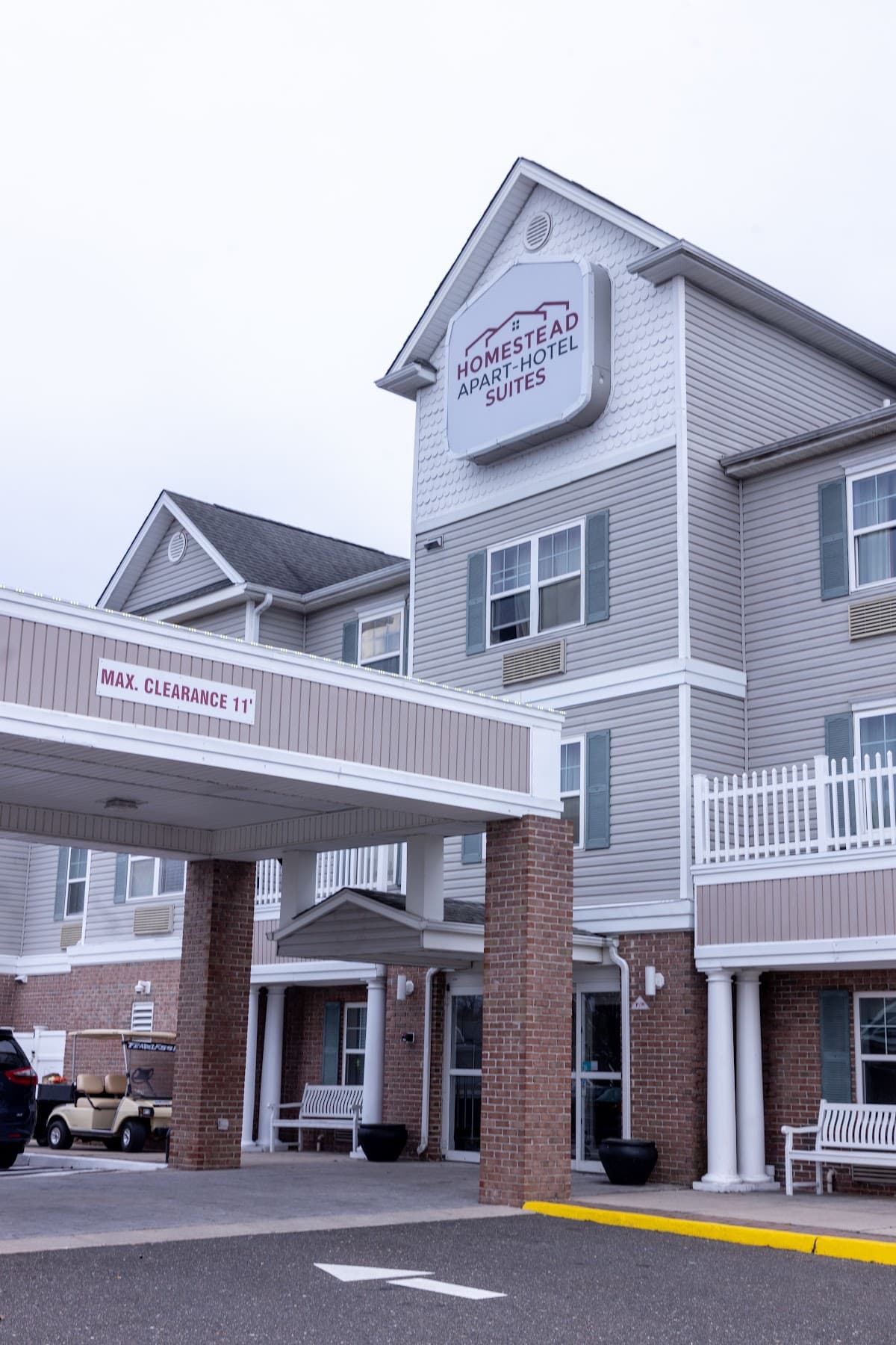Homestead Apart-Hotel, Hotel in Pleasantville