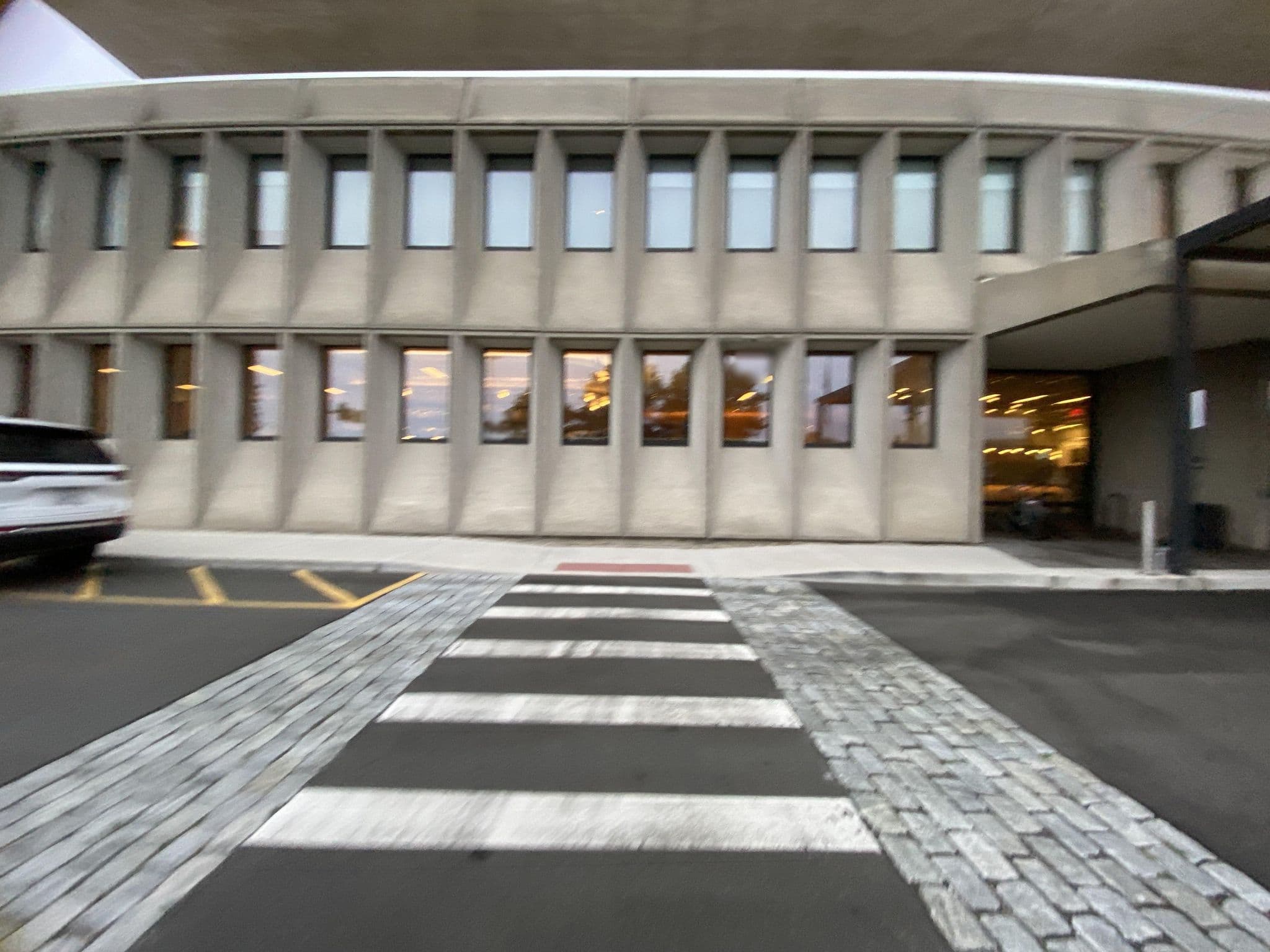 Street view near Hotel Marcel, New Haven — © thompsondt (CC BY-SA · Mapillary)