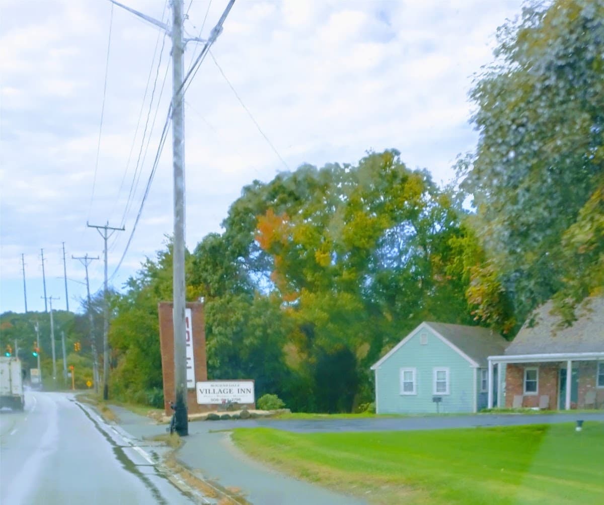 Bournedale Village Inn, Motel in Sagamore