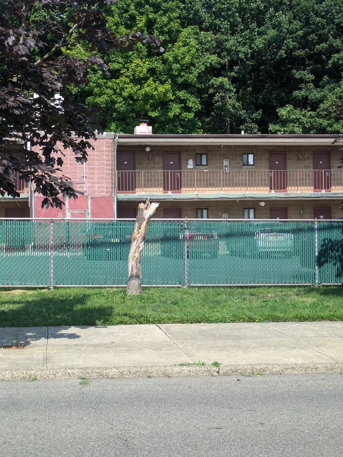 West Shore Motel, Motel in Rossville