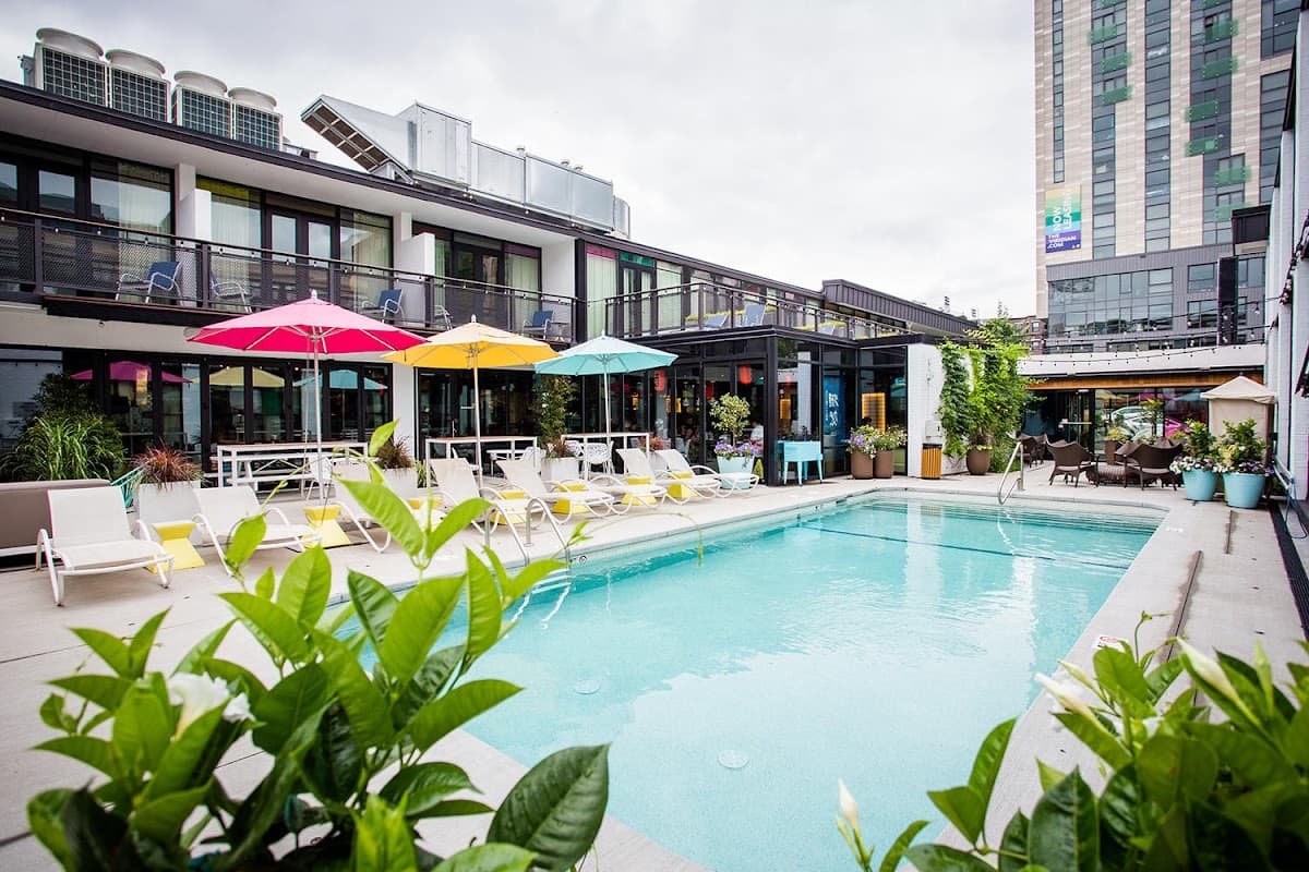 The Verb Hotel, Hotel in Fenway/Kenmore